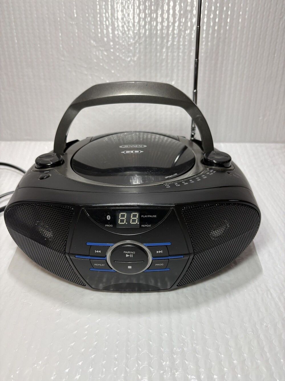 Jensen CD-560 Portable Boombox CD Player Bluetooth AM/FM AUX Tested Works